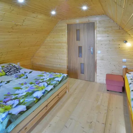 Large Holiday Home With A Lake View