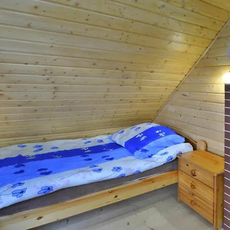 Ferienhaus Large Holiday Home With A Lake View Kosierzewo