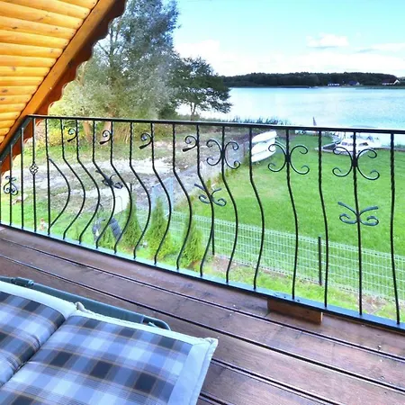 Сasa de vacaciones Home, Ostrowiec Slawienski