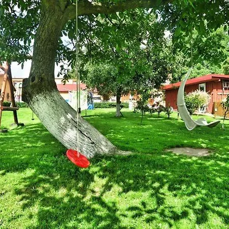 Tatil Evi Large Holiday Home With A Lake View *