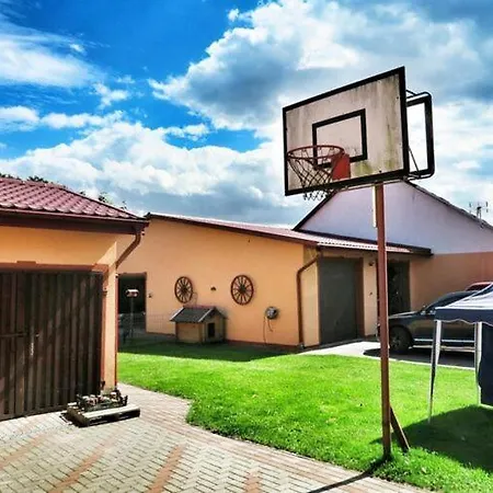 Large Holiday Home With A Lake View