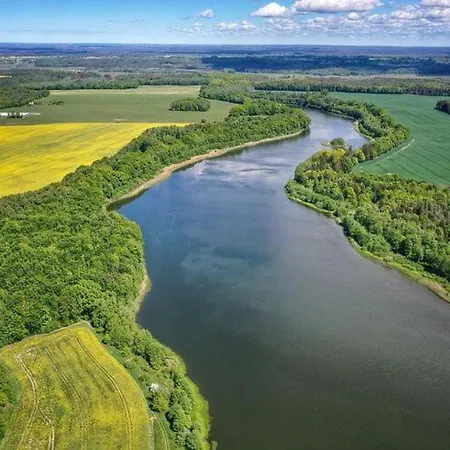 Large Holiday Home With A Lake View